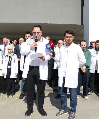 Trabzon'da sağlık çalışanları ve öğrenciler Gazze için bir araya geldi