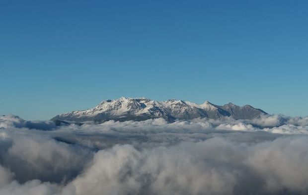 Artvin'in yüksek kesimlerinde sis etkili oldu