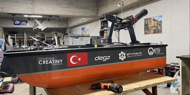 KTÜ Ortahisar Creatiny RoboTeam takımı, ABD'den ödülle döndü