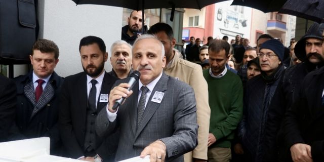 Trabzon Büyükşehir Belediyesi Genel Sekreteri Adanur son yolculuğuna uğurlandı
