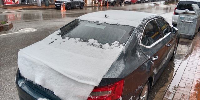 Bolu ve Düzce'de nisan sonunda kar etkili oldu