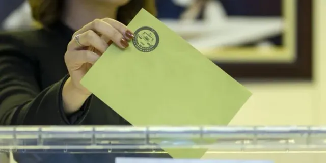 Eski kimlikle oy kullanılır mı? Oy verirken eski kimlik geçerli mi?