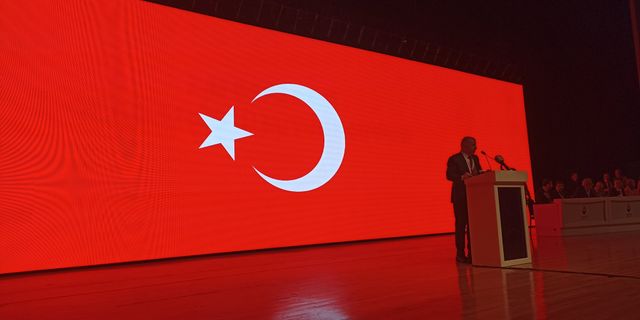Ters Türk bayrağı ne anlama geliyor