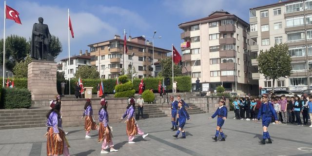 Bolu'da yeni eğitim öğretim yılı başladı