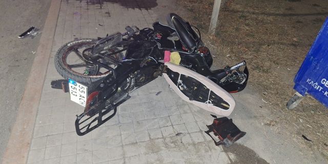 Samsun'da otomobille motosiklet çarpıştı, 2 kişi yaralandı