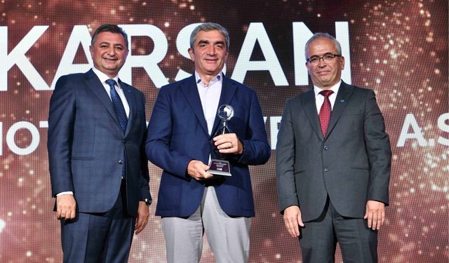 Avrupa'yı elektriklendiren Karsan'a ihracatta "Gümüş" ödül