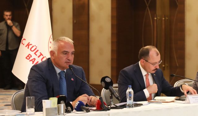 Kültür ve Turizm Bakanı Ersoy, Turizm Paydaşları Toplantısı'nda konuştu: