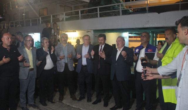 Samsun'da balıkçılar "vira bismillah" diyerek denize açıldı