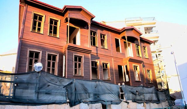 Sinop'ta tarihi Kuşüzümü Konağı'nın restorasyonunda sona gelindi