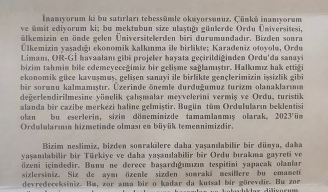 Eski Ordu Valisi Yazıcıoğlu'nun 21 yıl önce yazdığı mektup, Vali Erol'a teslim edildi