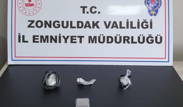 Zonguldak'ta uyuşturucuyla yakalanan 2 zanlı tutuklandı