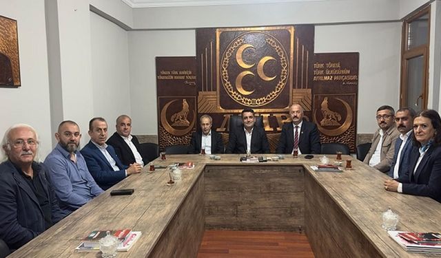 Rize’de Türk Kamu-Sen’den MHP’ye ziyaret
