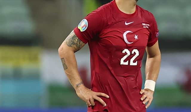 Barcelona Türk yıldızını kapıyor!