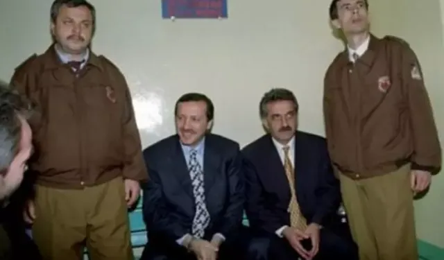 "Devlete zarar verir" diyerek açıkladı! Erdoğan'ın cezaevine girdiği dönemi hatırlattı