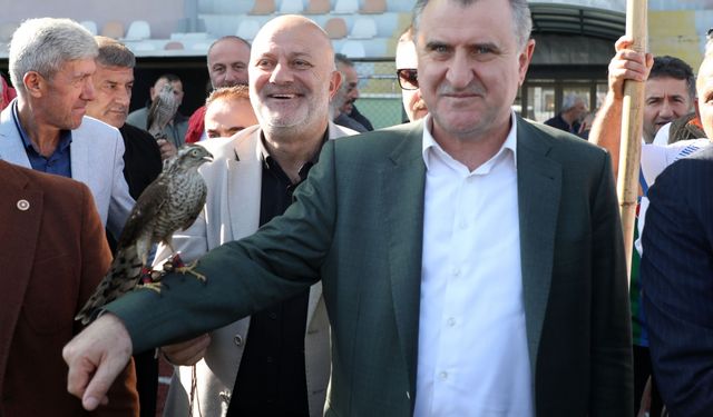 Bakan Bak, Filistin'e destek veren sporculara Avrupa'da uygulanan yaptırımları değerlendirdi: