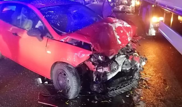 Bolu'da iki ayrı trafik kazasında 10 kişi yaralandı