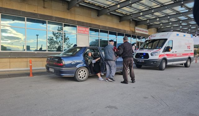 Çorum'da merdivenden düşen yaşlı çift yaralandı