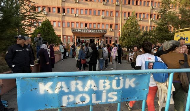 Karabük'te Gabonlu üniversite öğrencisini öldürmekle suçlanan sanık hakim karşısında