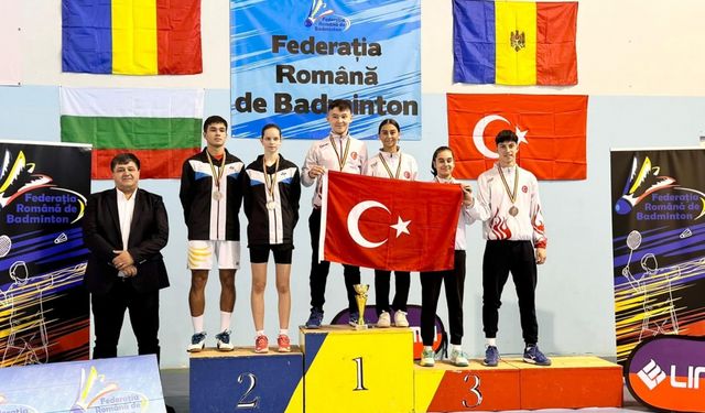 Samsunlu sporcular Badminton Balkan Şampiyonasında birinci oldu