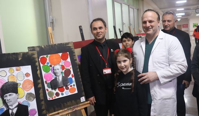 Ünye'de "Atatürk" temalı resim sergisi açıldı