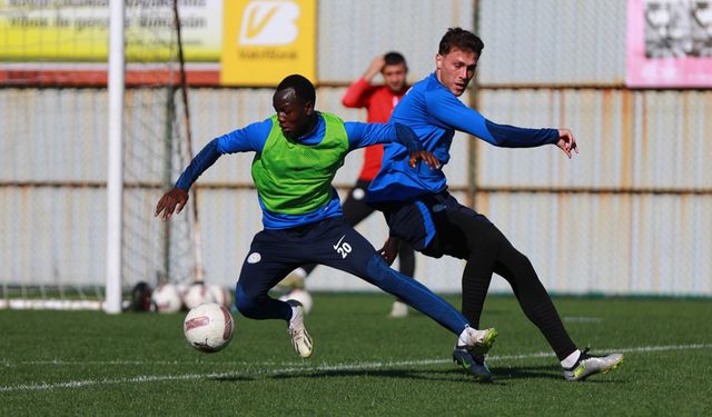 Çaykur Rizespor günü iki antrenmanla geçirdi