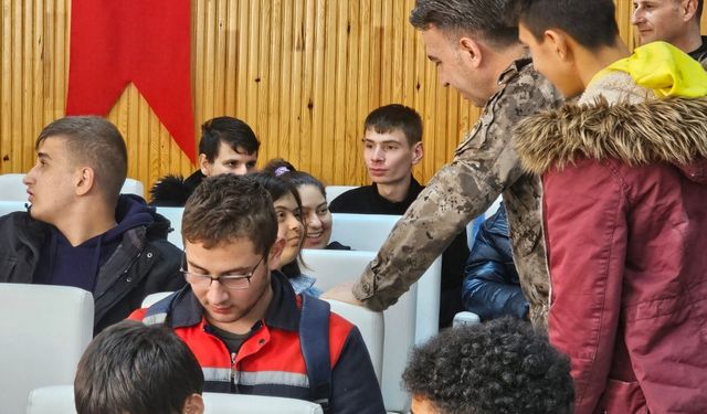 Çorum Emniyet Müdürü Pehlivan özel çocukları ziyaret etti