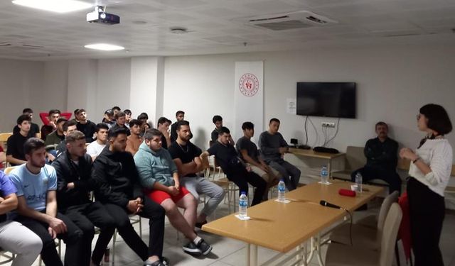 Rize’de, gençler için “Kendime İyi Bak” eğitimleri düzenlendi