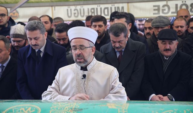 Milli Eğitim Bakanı Tekin, Tokat'ta cenaze namazına katıldı