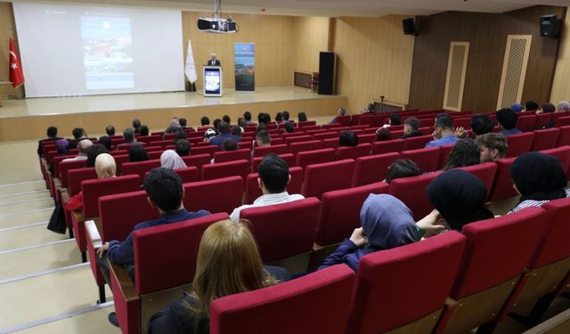 Zonguldak'ta "1. Uluslararası Batı Karadeniz İletişim Araştırmaları Sempozyumu" başladı