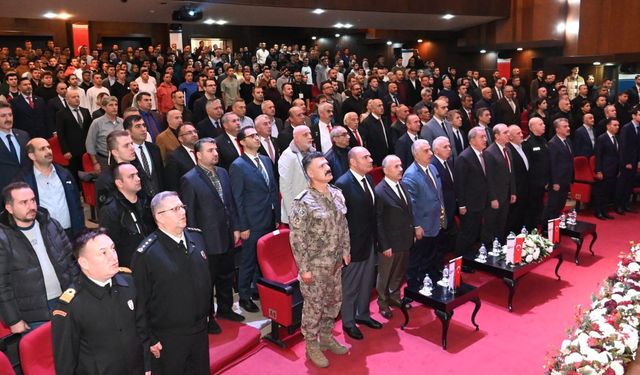 Hulusi Akar, Karadeniz Teknik Üniversitesi’nde Öğrencilerle Buluştu