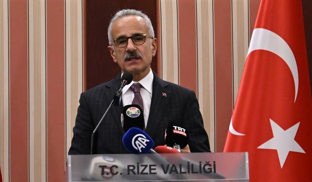 Bakan Uraloğlu, Rize'de sivil toplum kuruluşları temsilcileri ve iş insanlarıyla buluştu