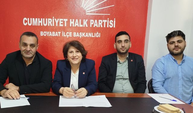 CHP Sinop Milletvekili Karadeniz Boyabat'ta partililerle buluştu