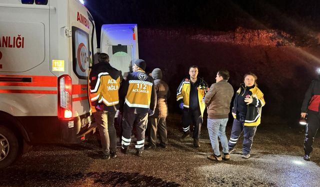 GÜNCELLEME - Kastamonu'da devrilen midibüsteki 1 kişi öldü, 23 kişi yaralandı