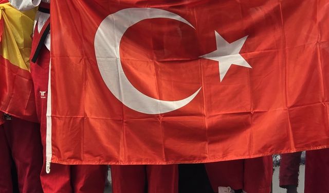 Samsunlu genç tekvandocular Avrupa Şampiyonası'nda 3 madalya aldı