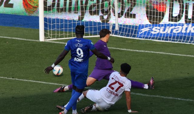 Çaykur Rizespor perdeyi 5 golle kapadı