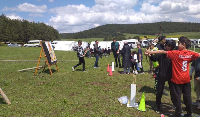 İskilip'te gençlik yürüyüşü ve şenliği düzenlendi