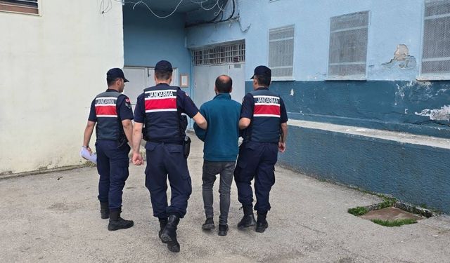 Kastamonu'da "yağma" suçundan aranan firari hükümlü yakalandı