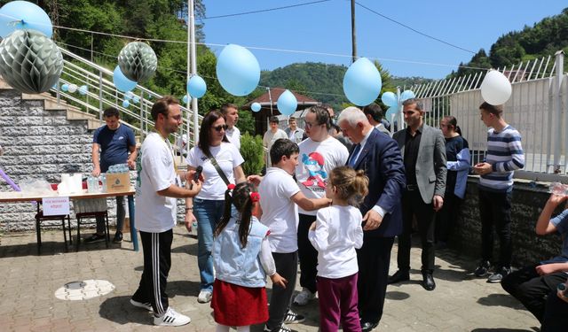 Of'ta Engeliler Haftası nedeniyle etkinlik düzenlendi