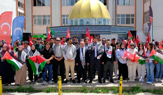 TOGÜ'de öğrenci kulüpleri İsrail'e tepki gösterdi
