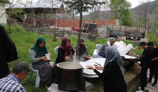 Tokat'ta köylüler 60 yıldır "şükür duası" geleneğini sürdürüyor