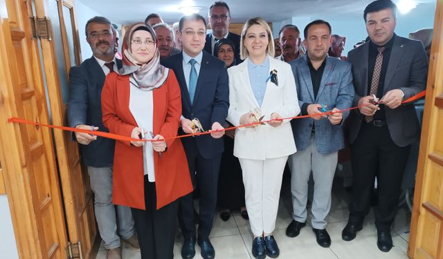 Tosya'da Halk Eğitim Merkezi sergisi açıldı