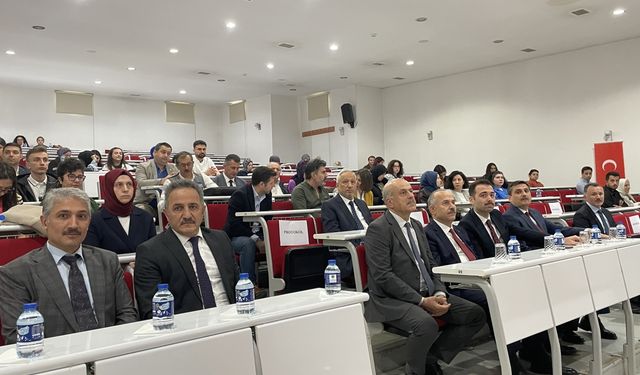 Trabzon'da "2025 Aile Yılı Çalıştayı" düzenlendi