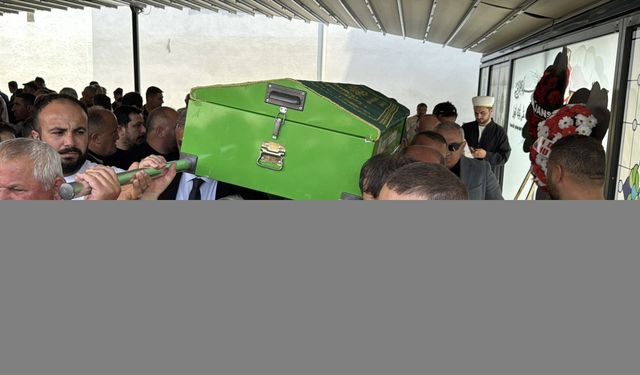 Vefat eden AA serbest habercisi Ümit Yorulmaz son yolculuğuna uğurlandı
