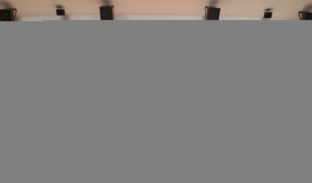 Yeditepe Üniversitesi başarılı öğrencilerini ödüllendirdi