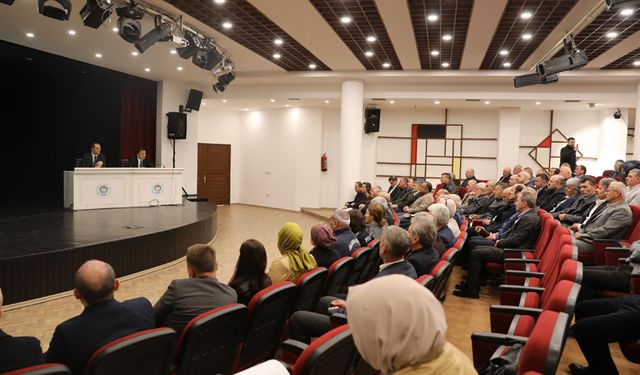 Akçaabat’ta Muhtarlar Toplantısı Düzenlendi