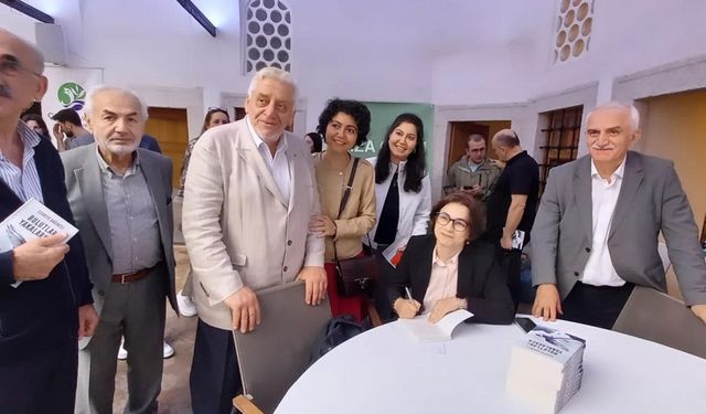 “Bulutları Yakalarken” Kitabının Yazarı Cevriye Bağdatlı, Çayeli Vakfı’nda okurlarıyla buluştu