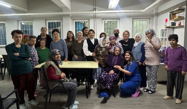 Giresunlu kadın kuaförlerden bakım merkezinde ücretsiz hizmet