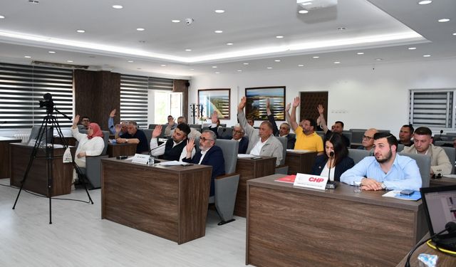 Terme'de olimpiyat şampiyonu güreşçi Hasan Gemici'nin adı spor kompleksine verildi