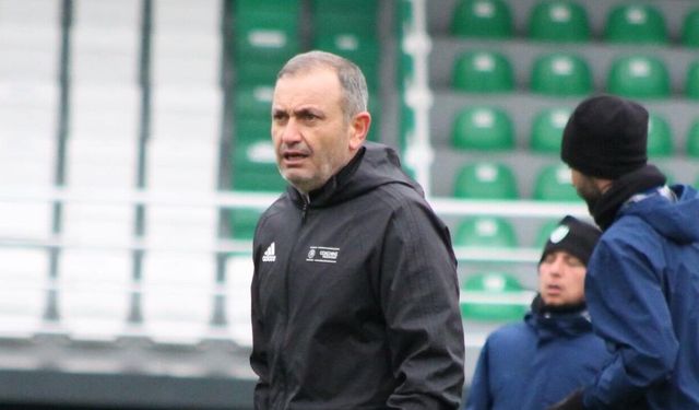 Çayelispor Teknik Direktör Veyis Kanber’den birlik ve mücadele mesajı