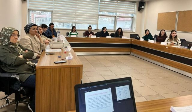 Rize’de “Anne Sütü ve Emzirme Danışmanlığı Eğitimi” düzenlendi